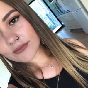 Meet your Posher, Lexi